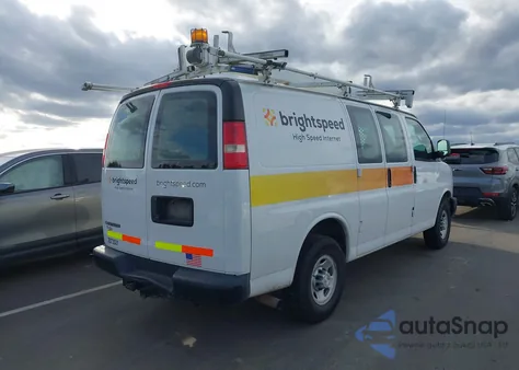 2017 Chevrolet Express 2500 Work Van из США, поврежденный, VIN 1GCWGAFF8H1246565